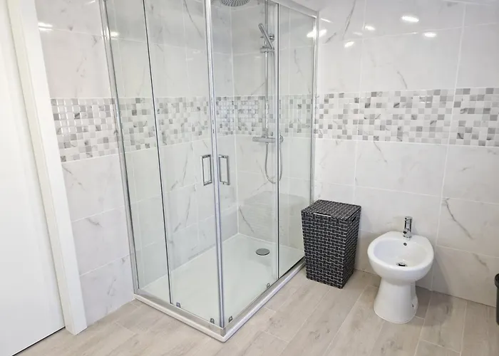 Holidays House * 상 마르티뇨 두 포르투